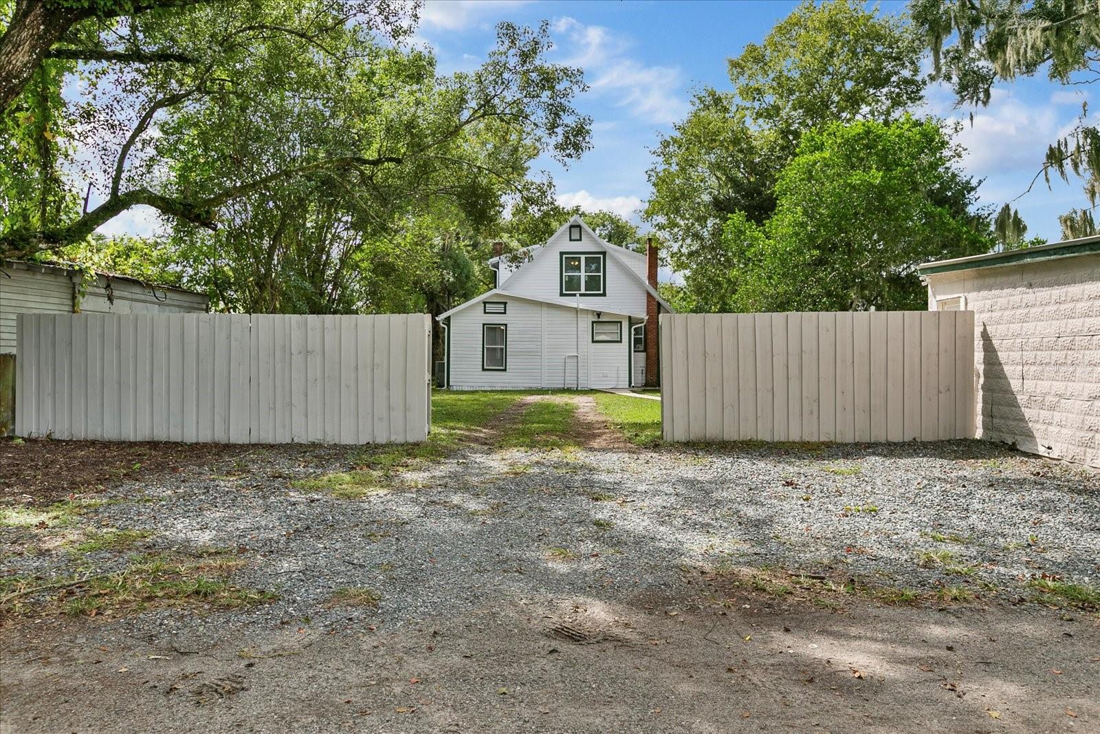 CITY ZEPHYRHILLS - Residential