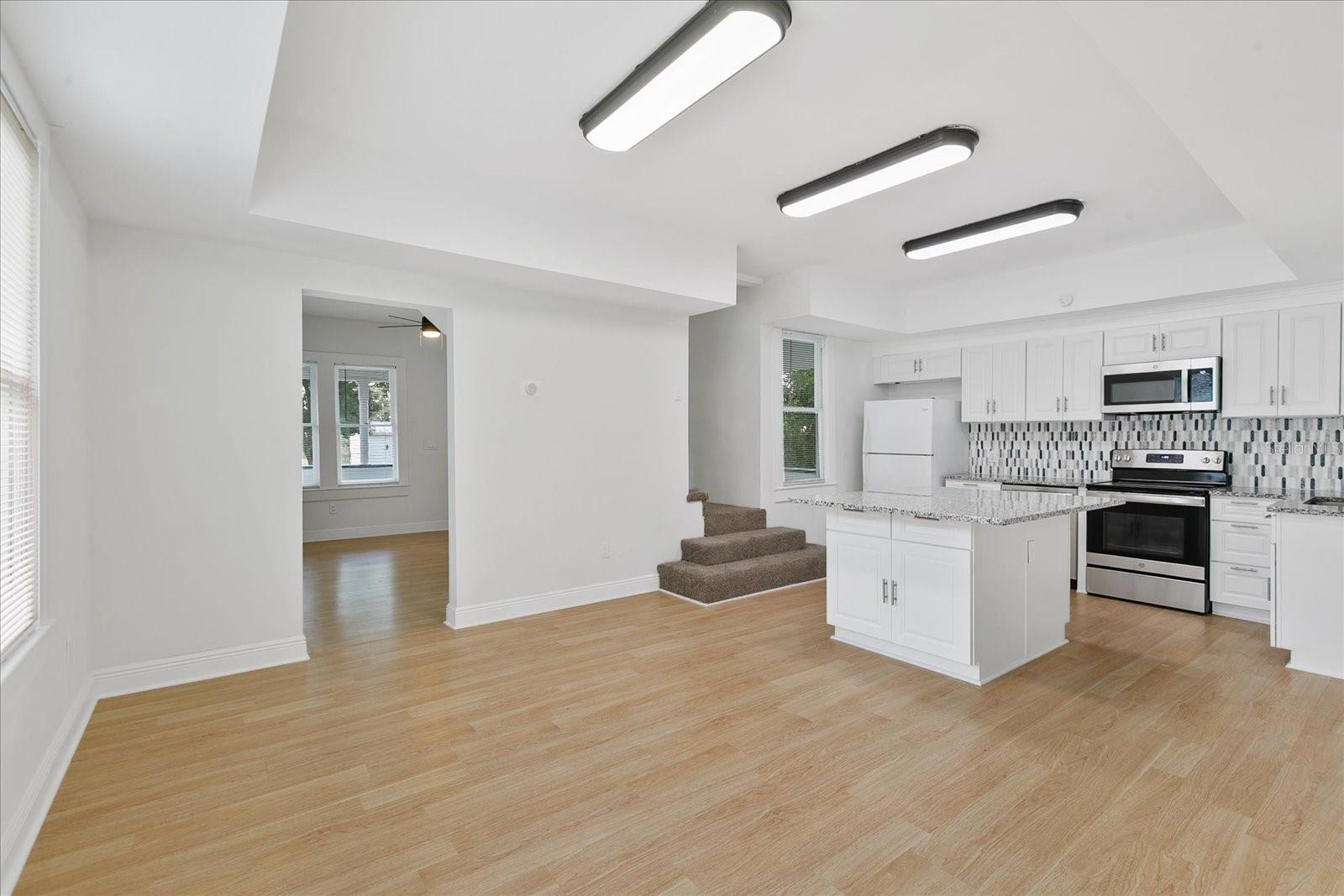 CITY ZEPHYRHILLS - Residential