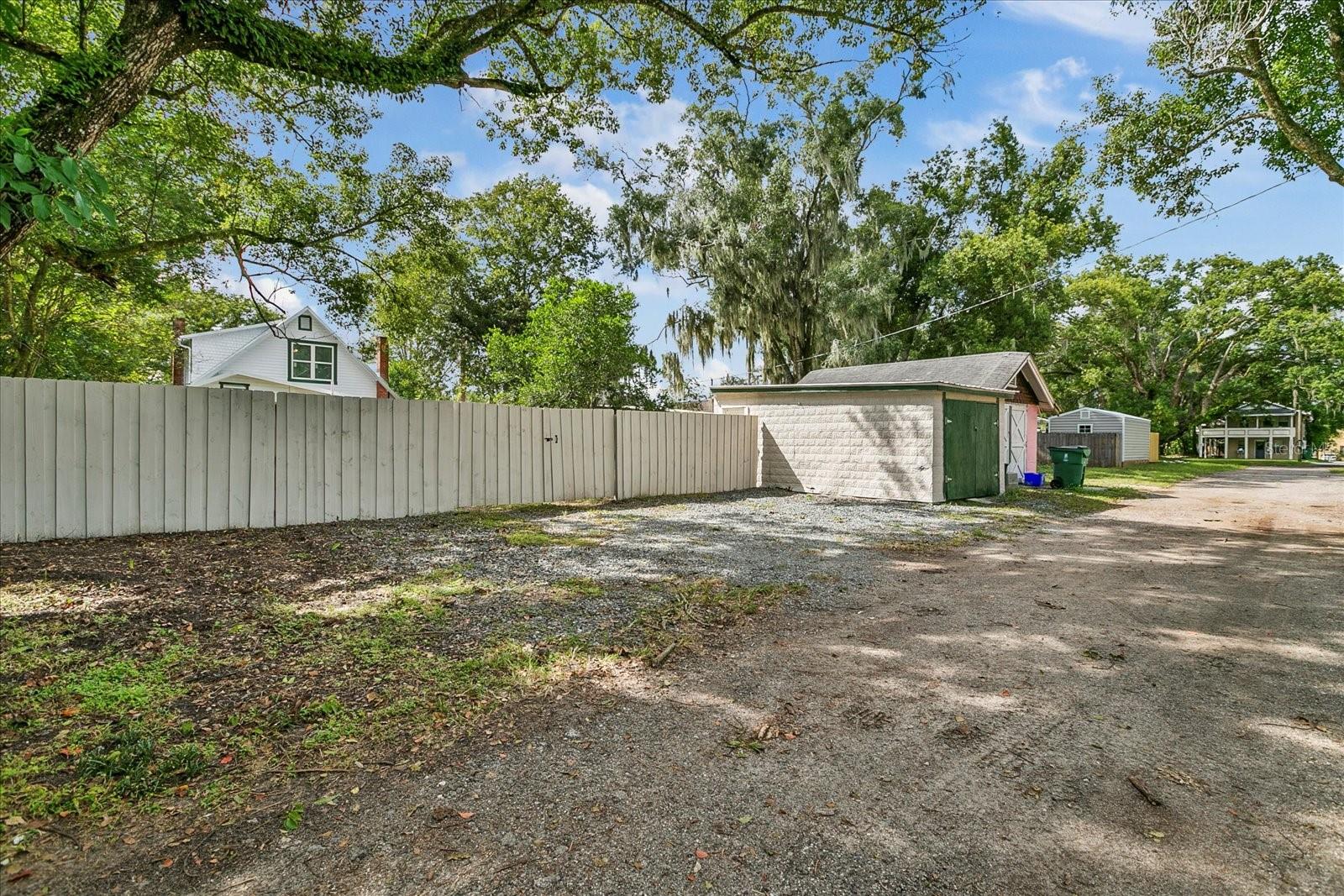 CITY ZEPHYRHILLS - Residential
