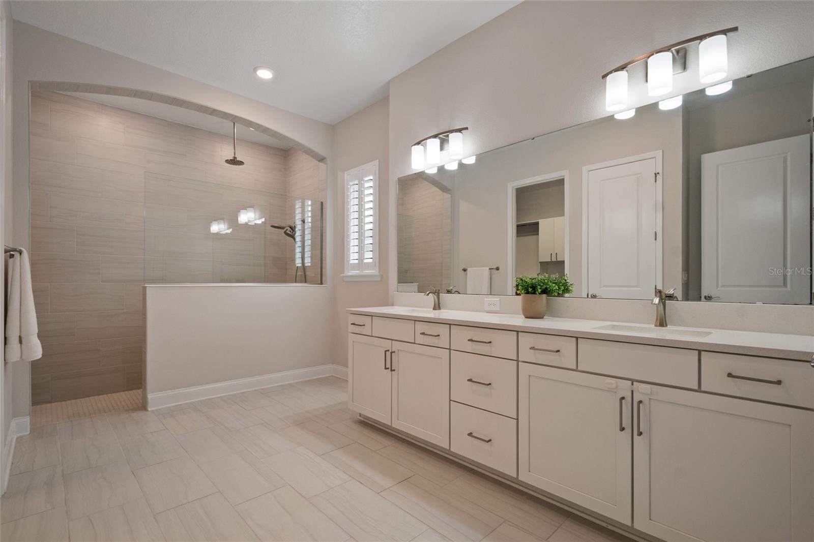 LAUREATE PARK PH 4 - Residential