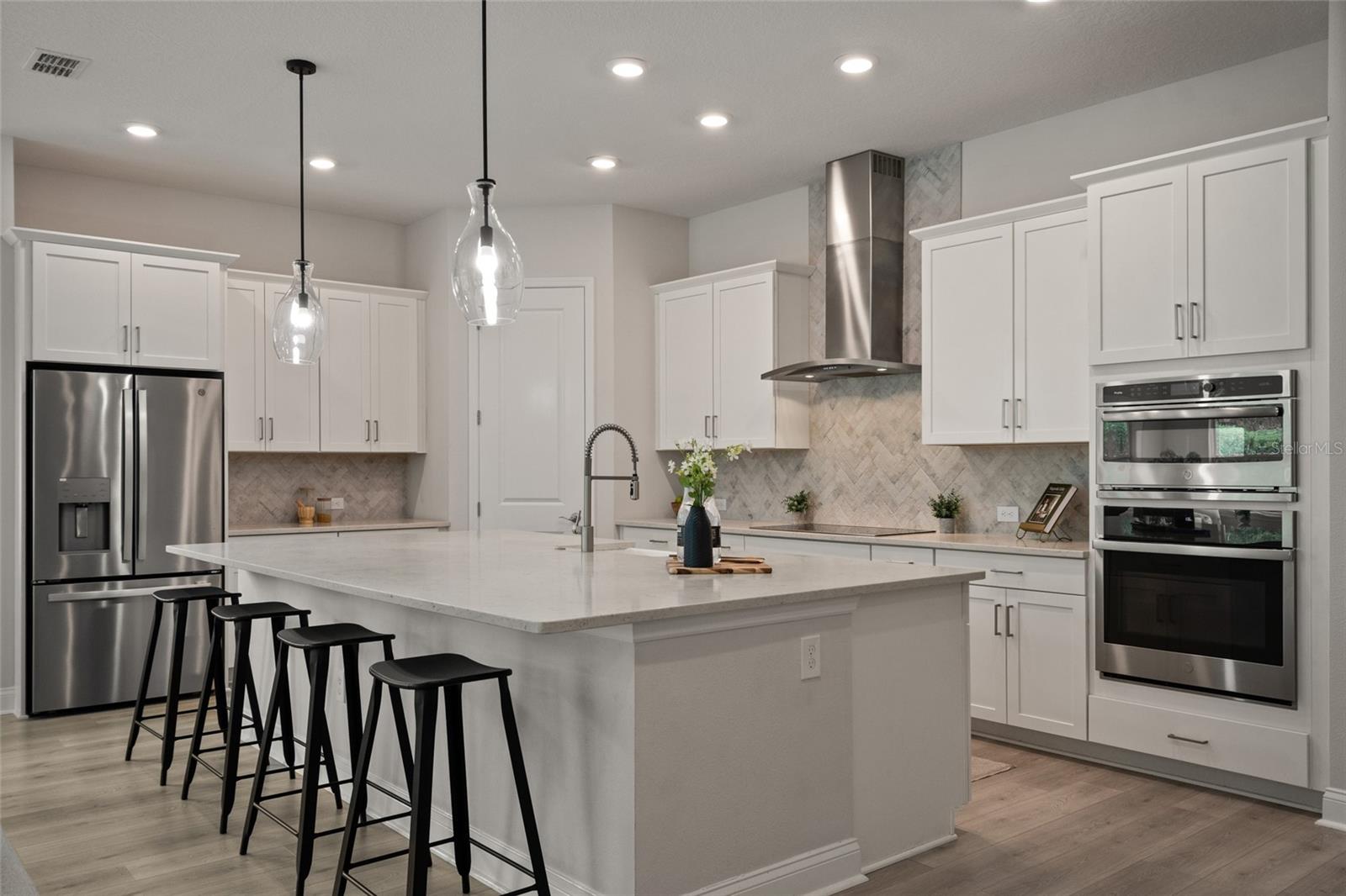 LAUREATE PARK PH 4 - Residential