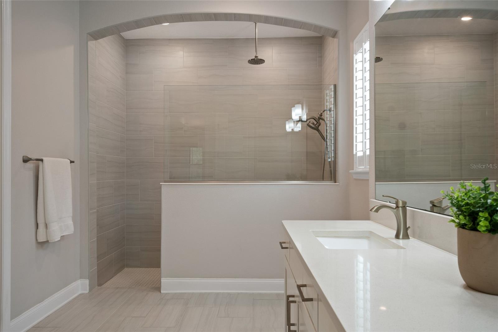 LAUREATE PARK PH 4 - Residential