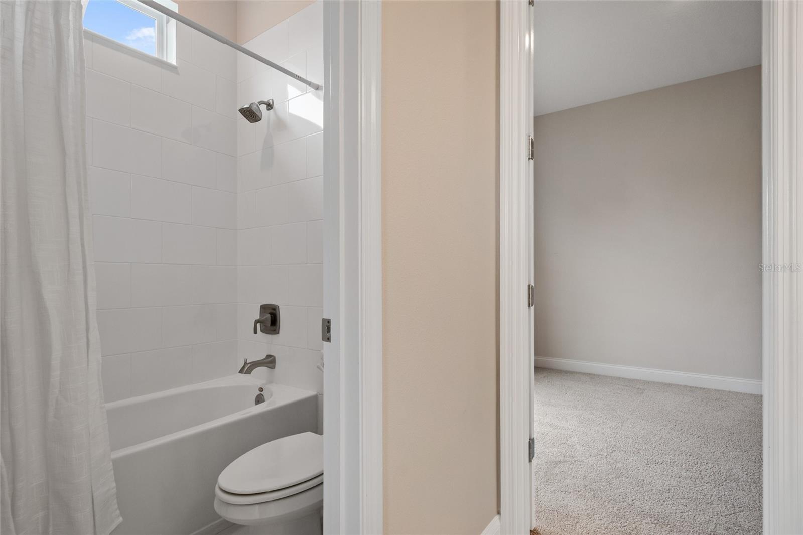 LAUREATE PARK PH 4 - Residential