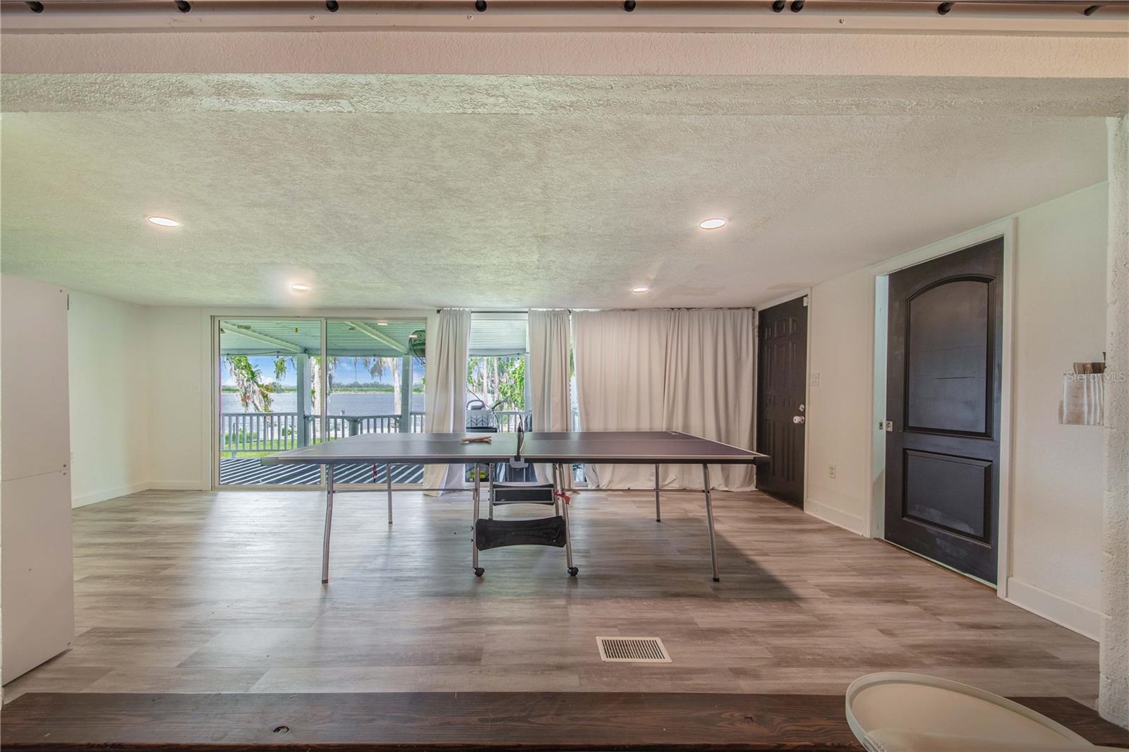 ECHO PARK REP - Residential