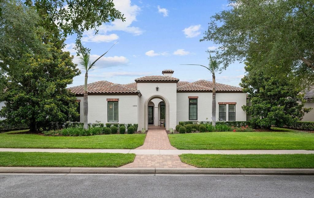 Photo of 11832 Waterstone Loop Drive, Windermere, FL 34786 (MLS # O6415932)