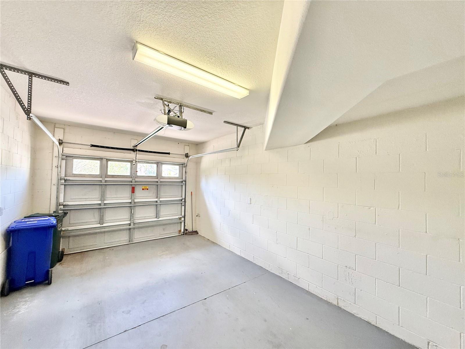 CARILLON LAKES - Residential