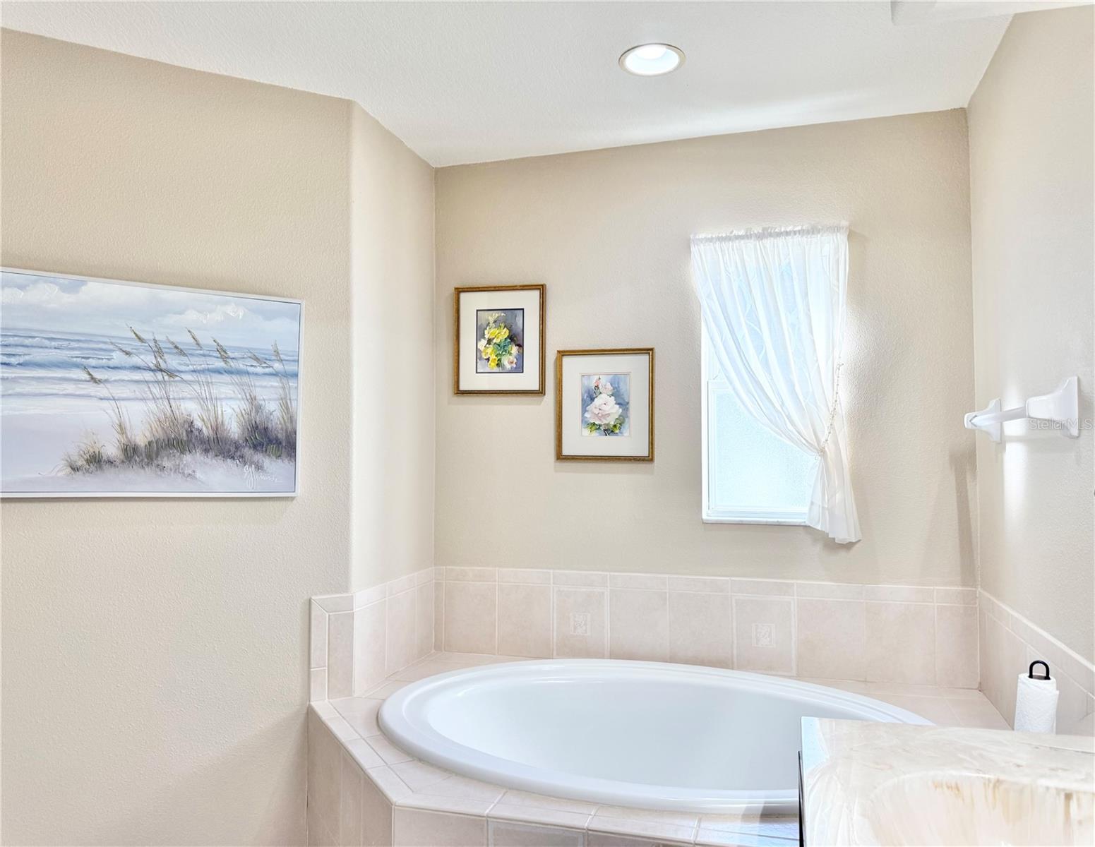 CARILLON LAKES - Residential