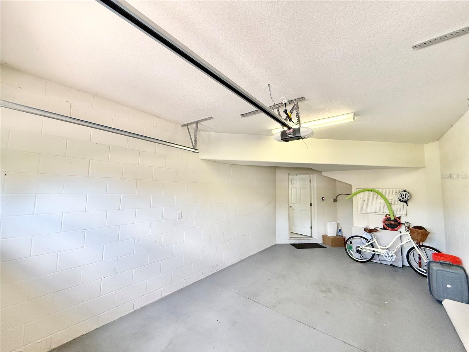 CARILLON LAKES - Residential