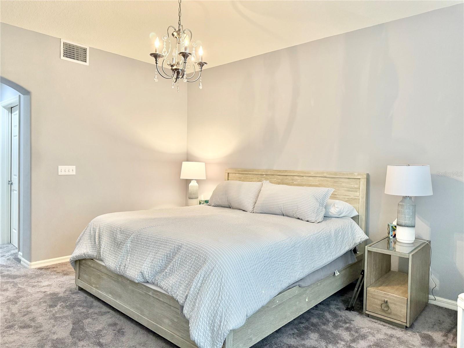 CARILLON LAKES - Residential