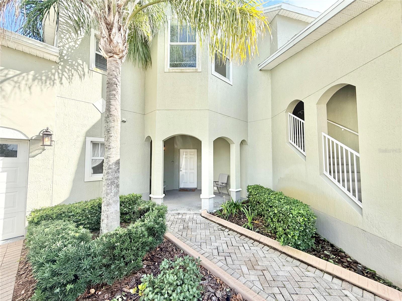 CARILLON LAKES - Residential