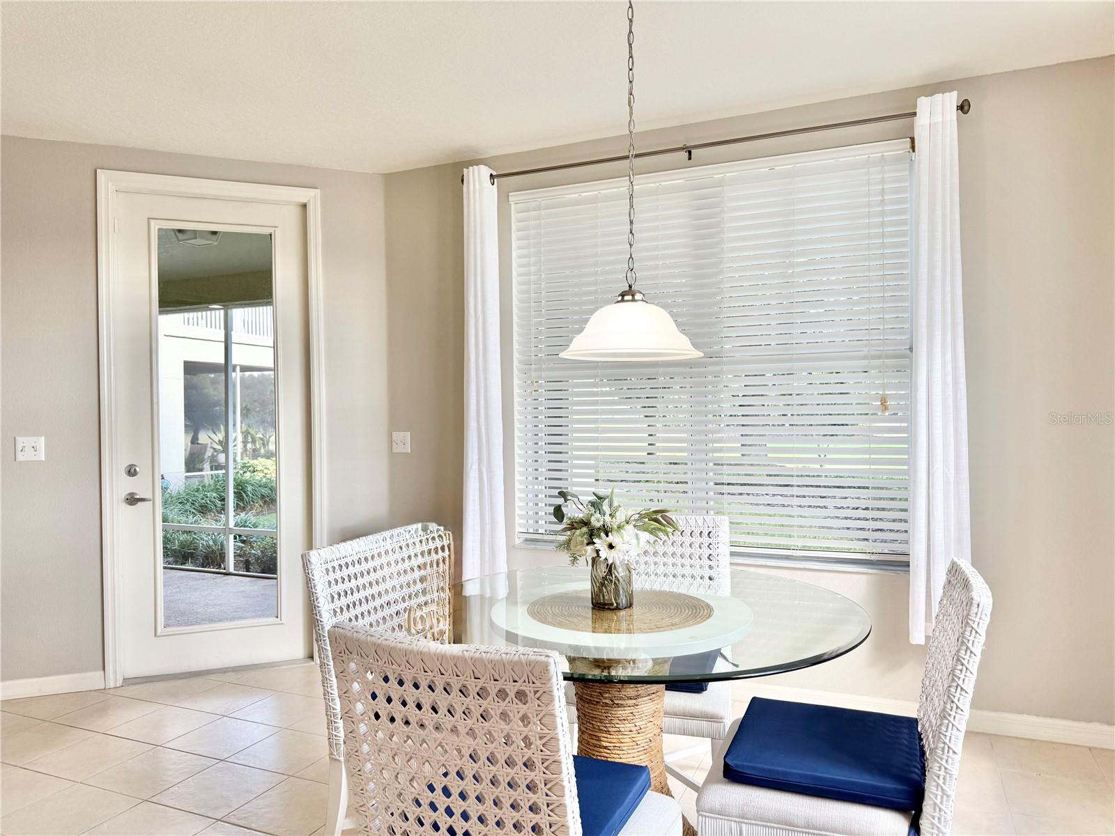 CARILLON LAKES - Residential