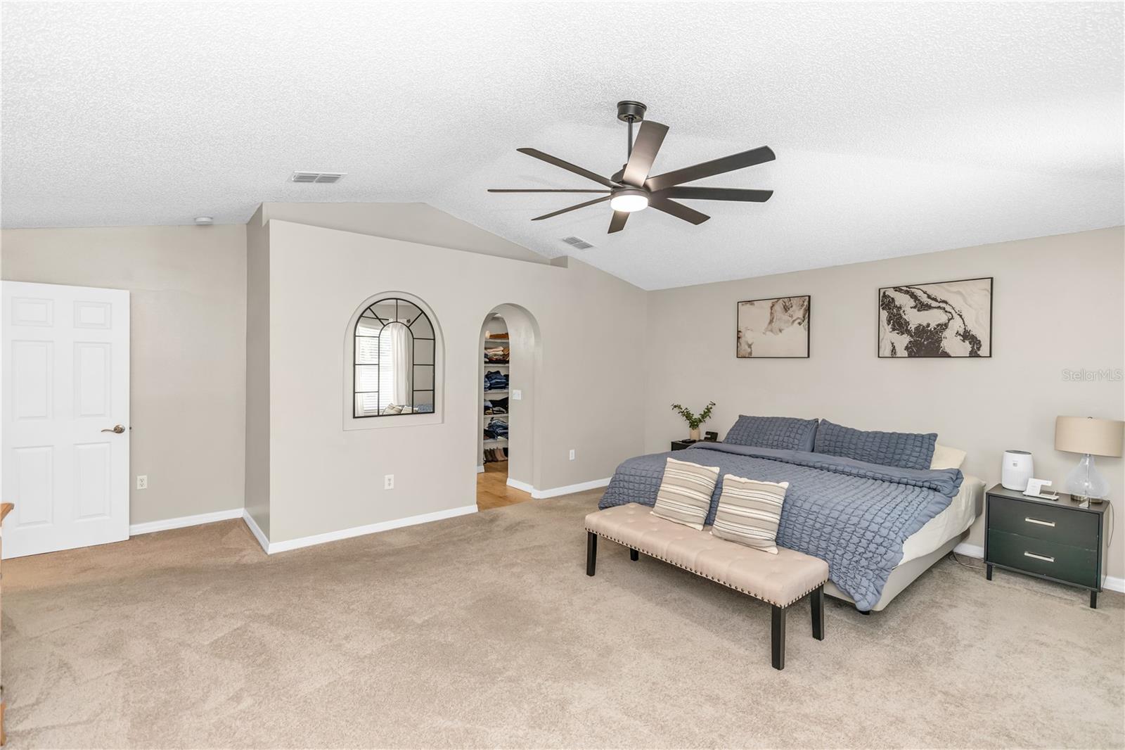 CORNER LAKE PH 03 A & B - Residential