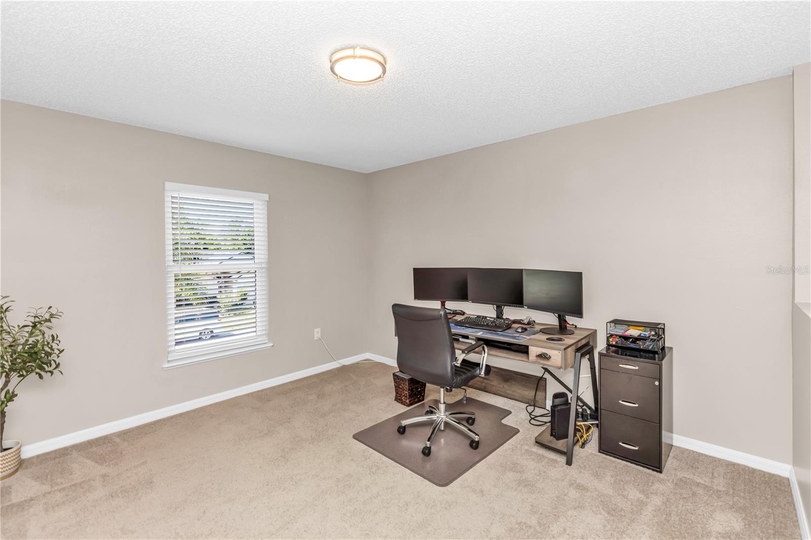 CORNER LAKE PH 03 A & B - Residential