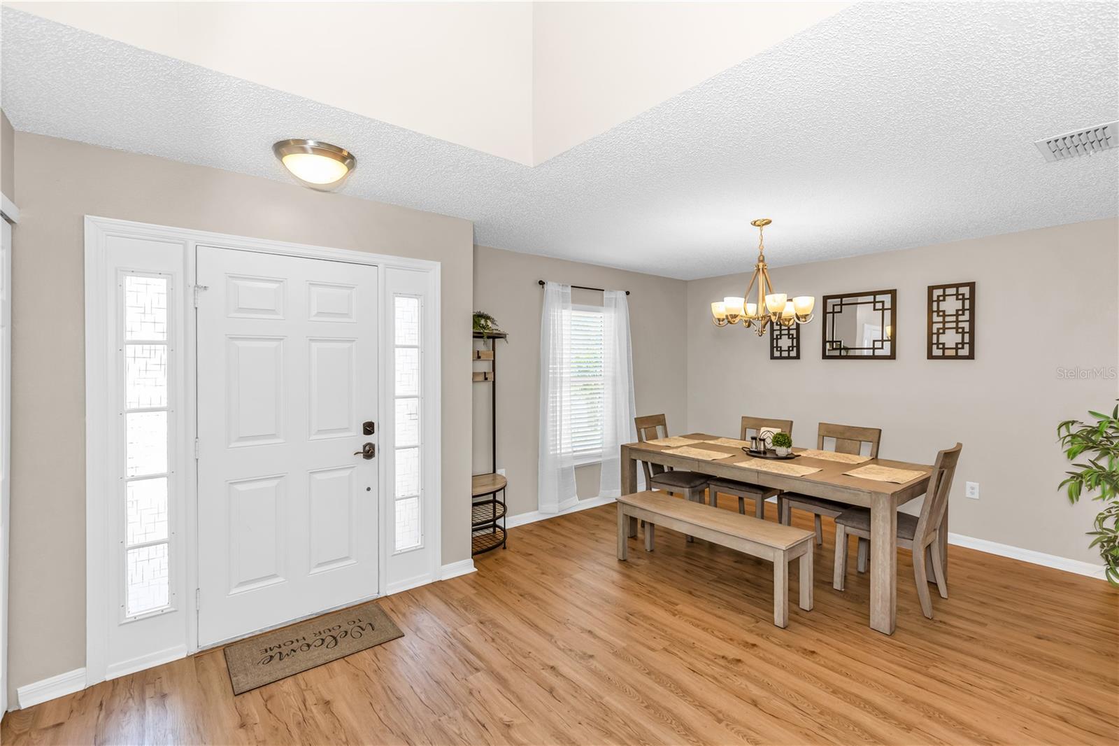 CORNER LAKE PH 03 A & B - Residential
