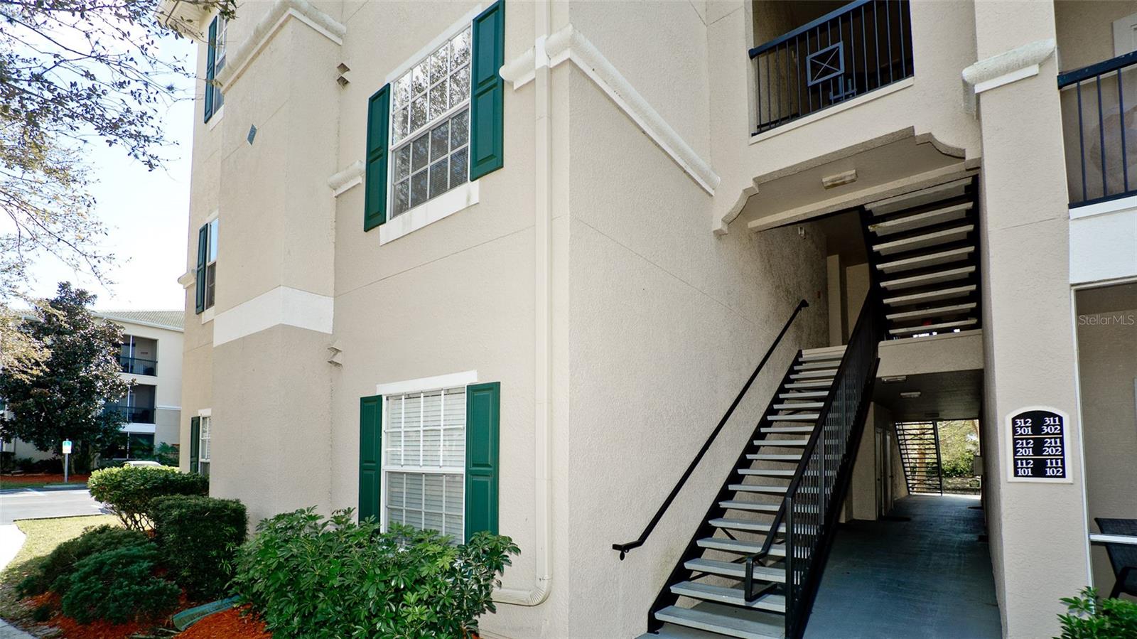 5160 NORTHRIDGE ROAD 201