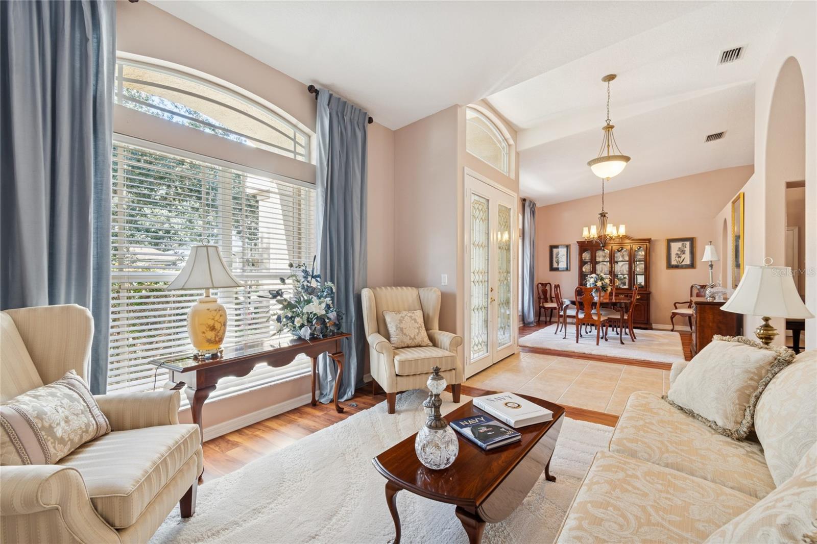 WEST MEADOWS PRCLS 21 & 22 - Residential