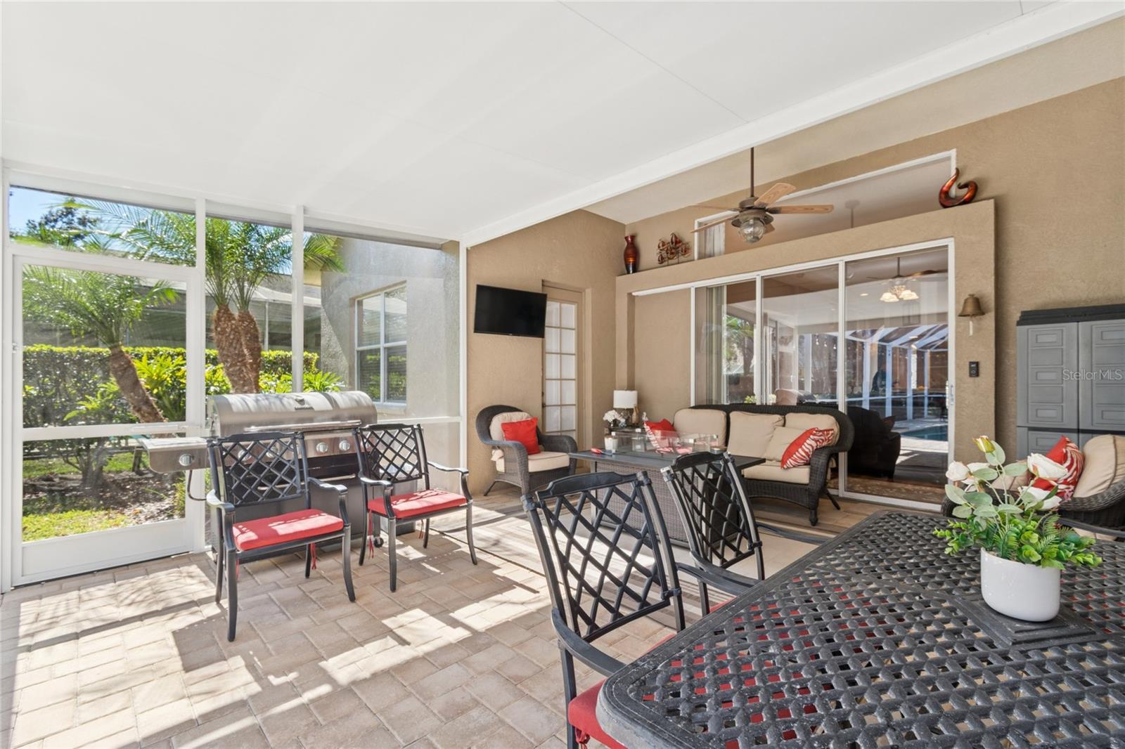 WEST MEADOWS PRCLS 21 & 22 - Residential