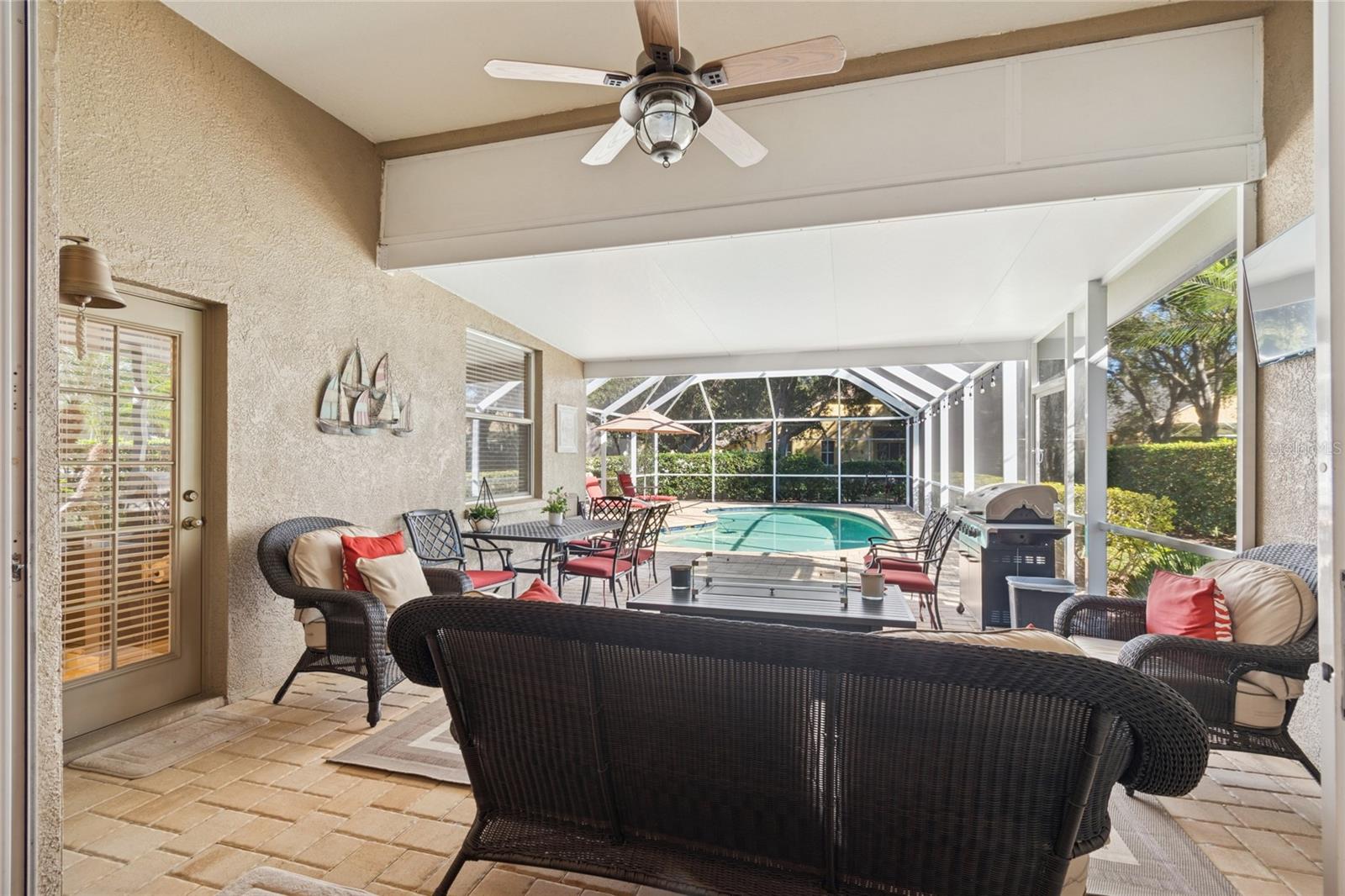 WEST MEADOWS PRCLS 21 & 22 - Residential