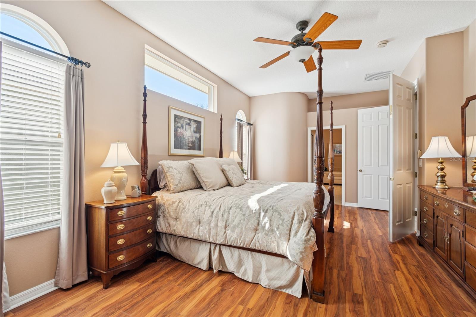 WEST MEADOWS PRCLS 21 & 22 - Residential