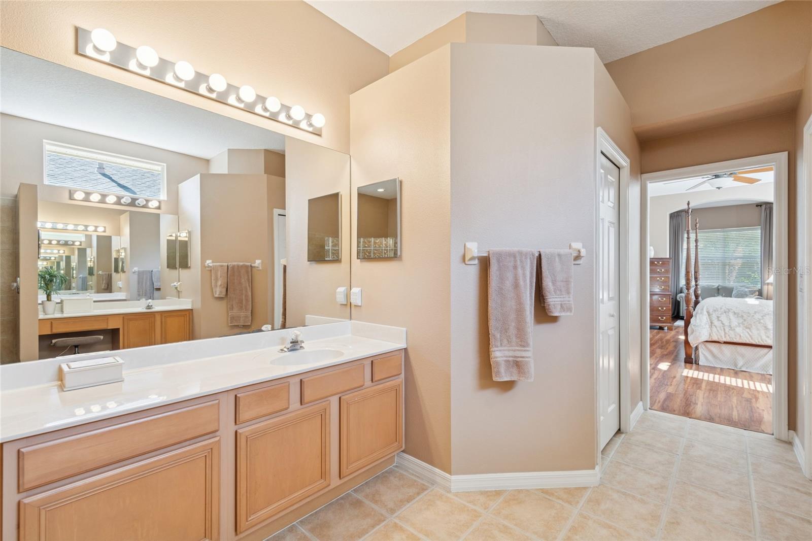 WEST MEADOWS PRCLS 21 & 22 - Residential