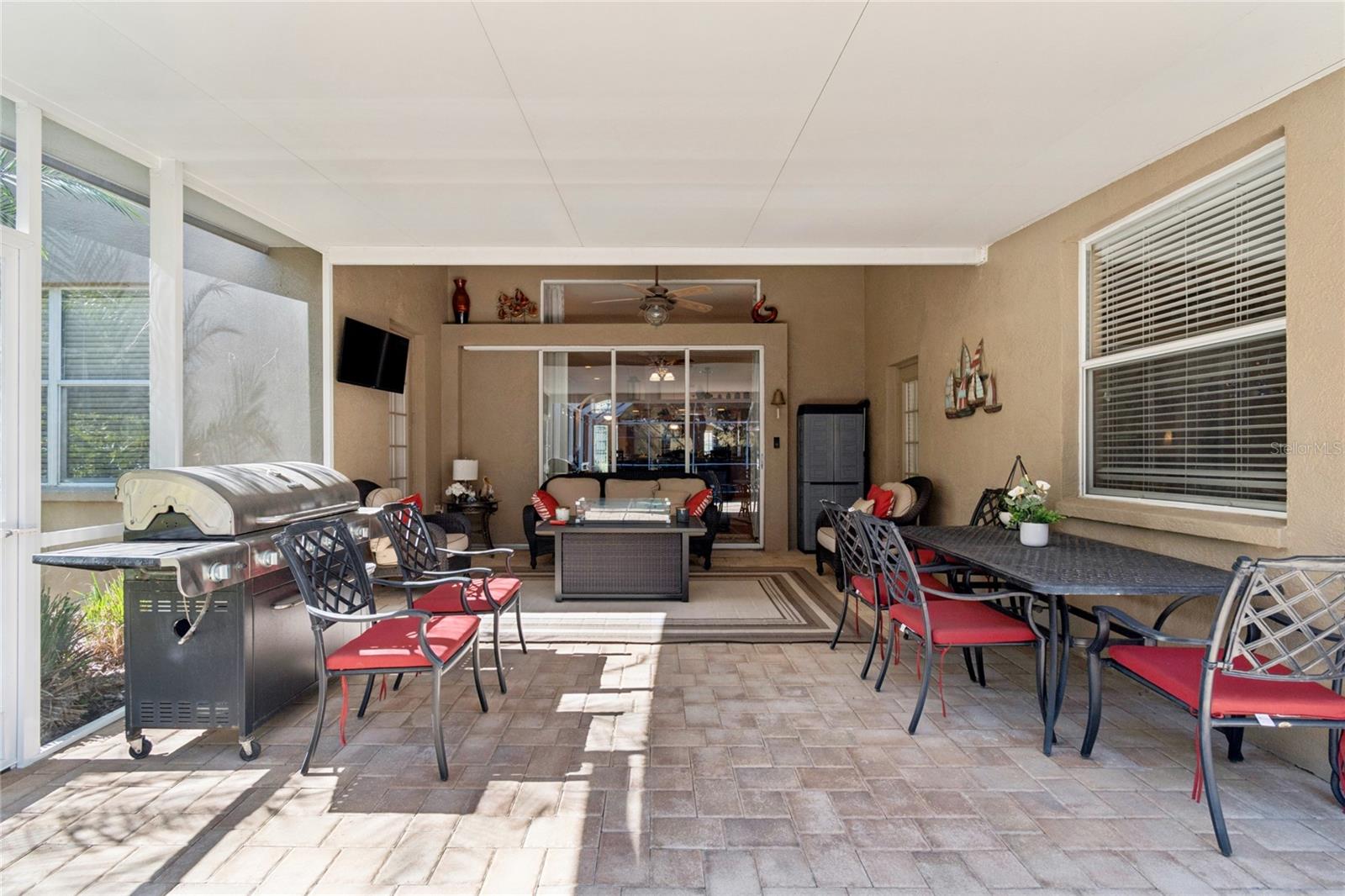 WEST MEADOWS PRCLS 21 & 22 - Residential