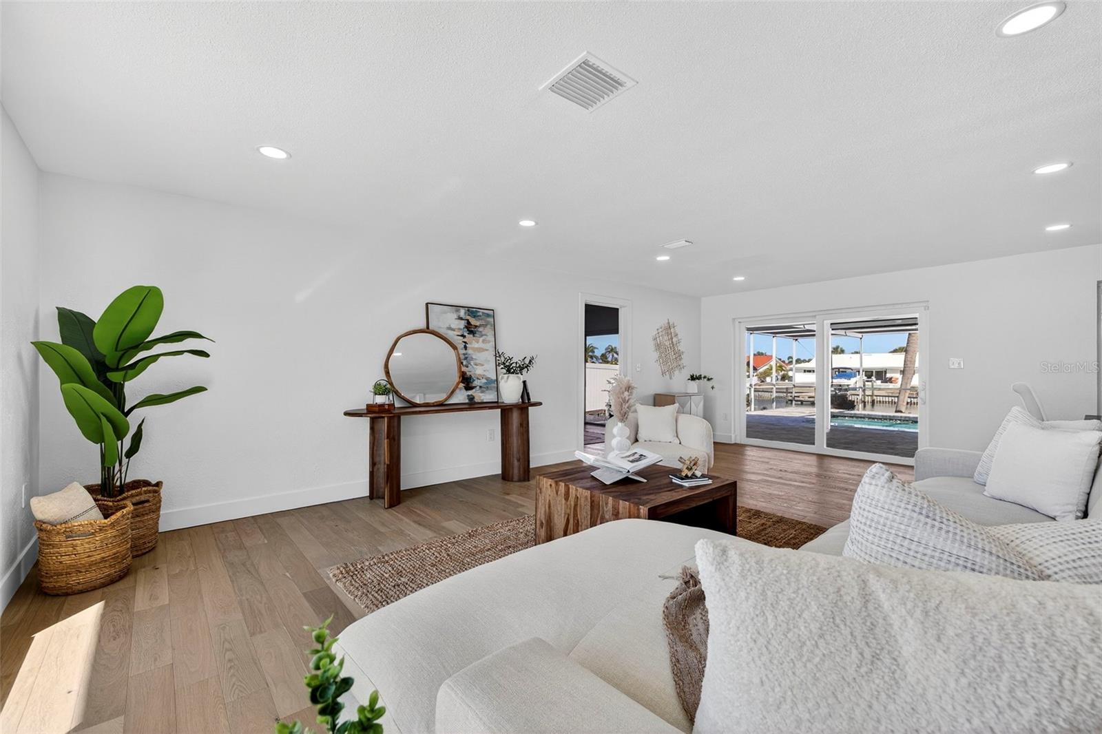 BROADWATER UNIT 2 BLK 0 - Residential