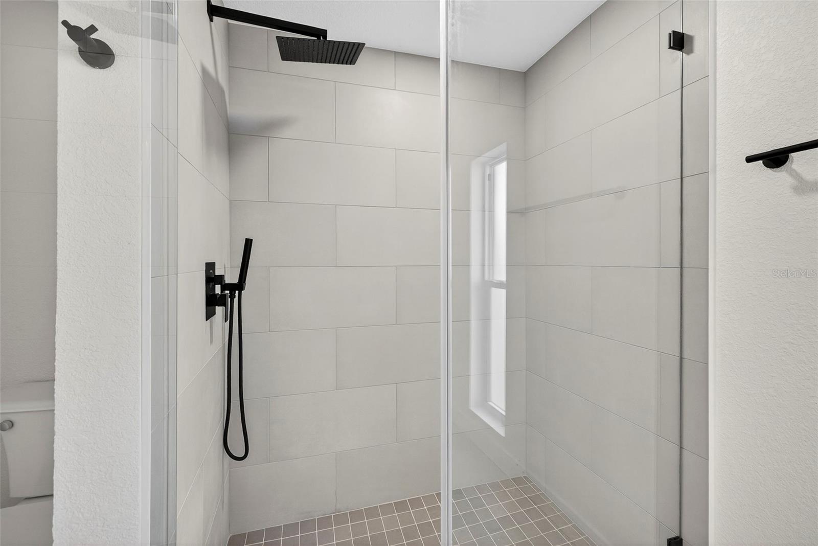 BROADWATER UNIT 2 BLK 0 - Residential