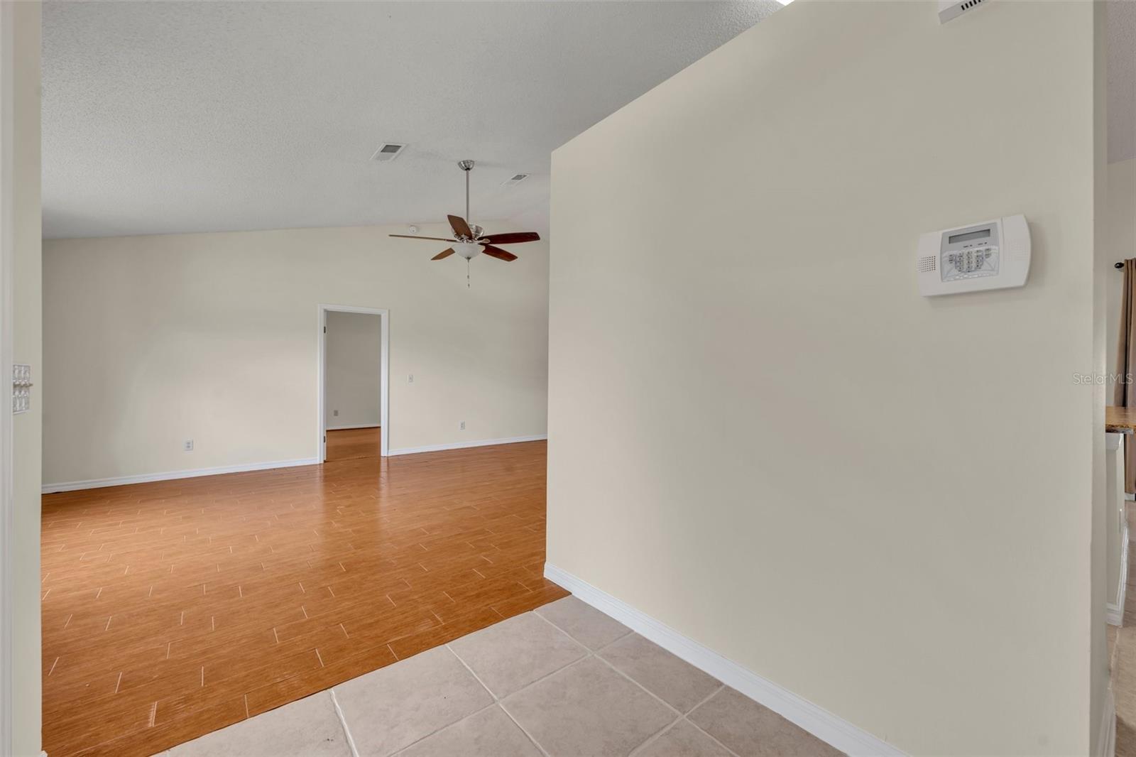 2237 CLEARWATER DRIVE