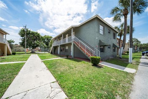 Condominium in SAINT CLOUD FL 702 MICHIGAN COURT.jpg