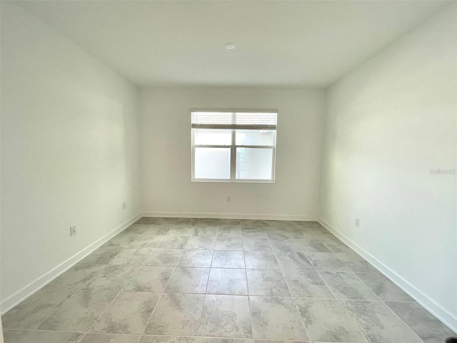 STOREY PARK - Residential Lease