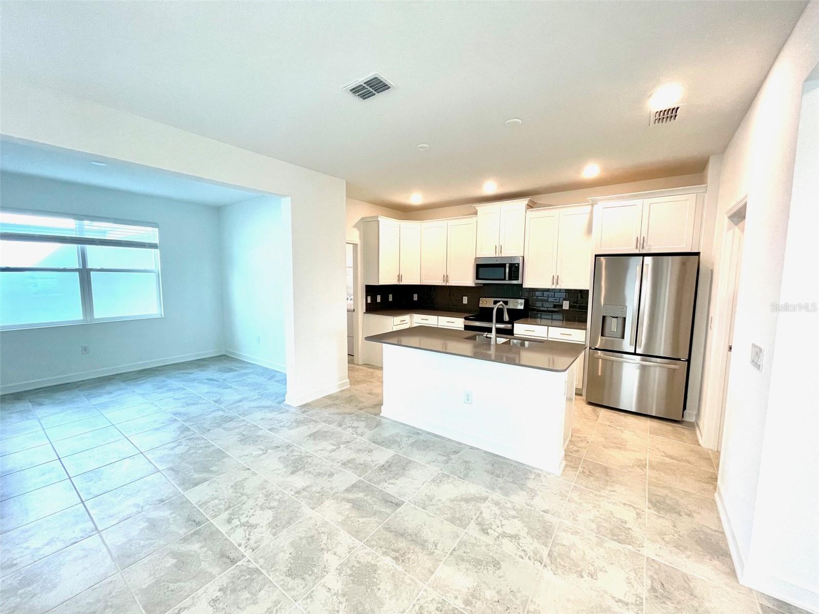 STOREY PARK - Residential Lease