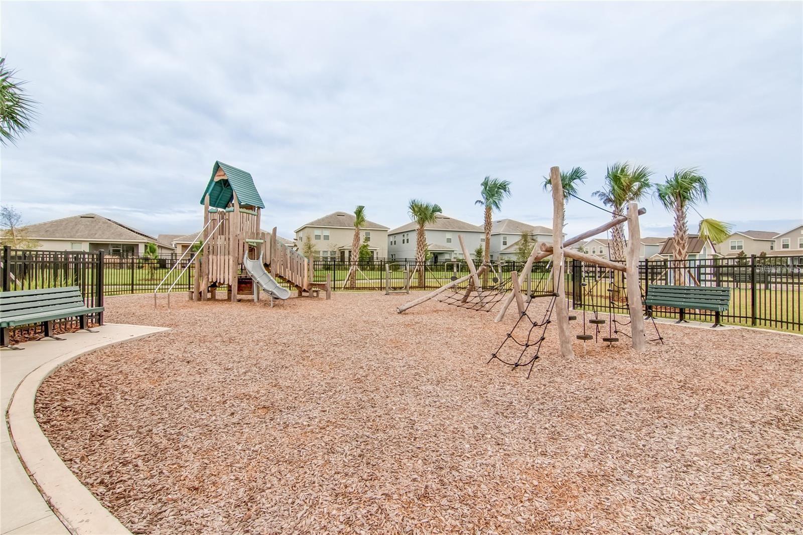 STOREY PARK - Residential Lease