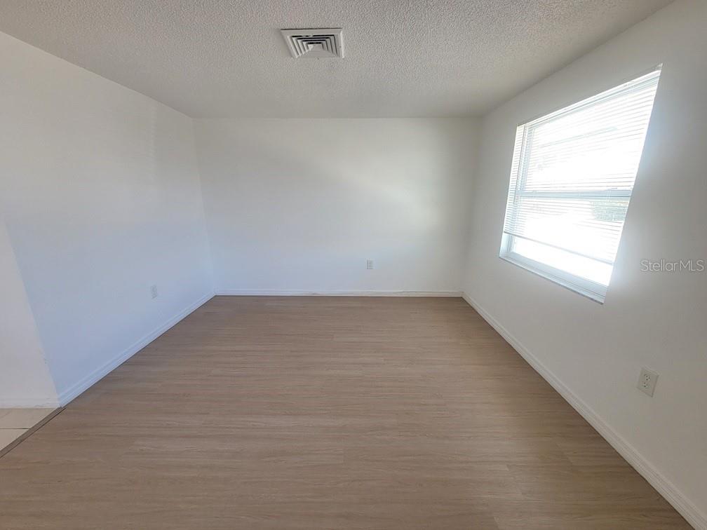 NEW PORT COLONY 06 WAY - Residential