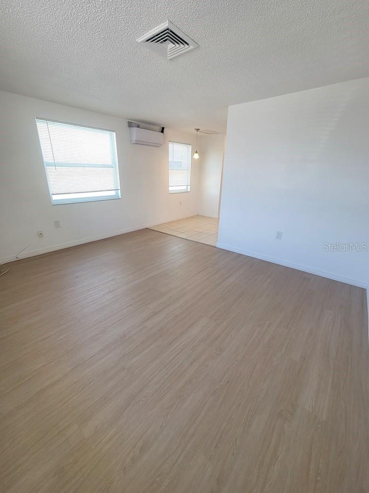 NEW PORT COLONY 06 WAY - Residential