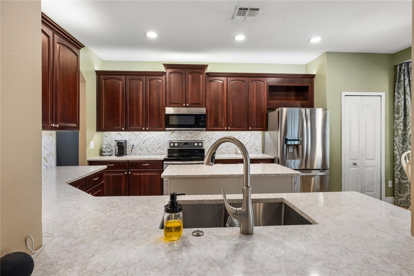 OAK HILL RESERVE PH 2 - Residential