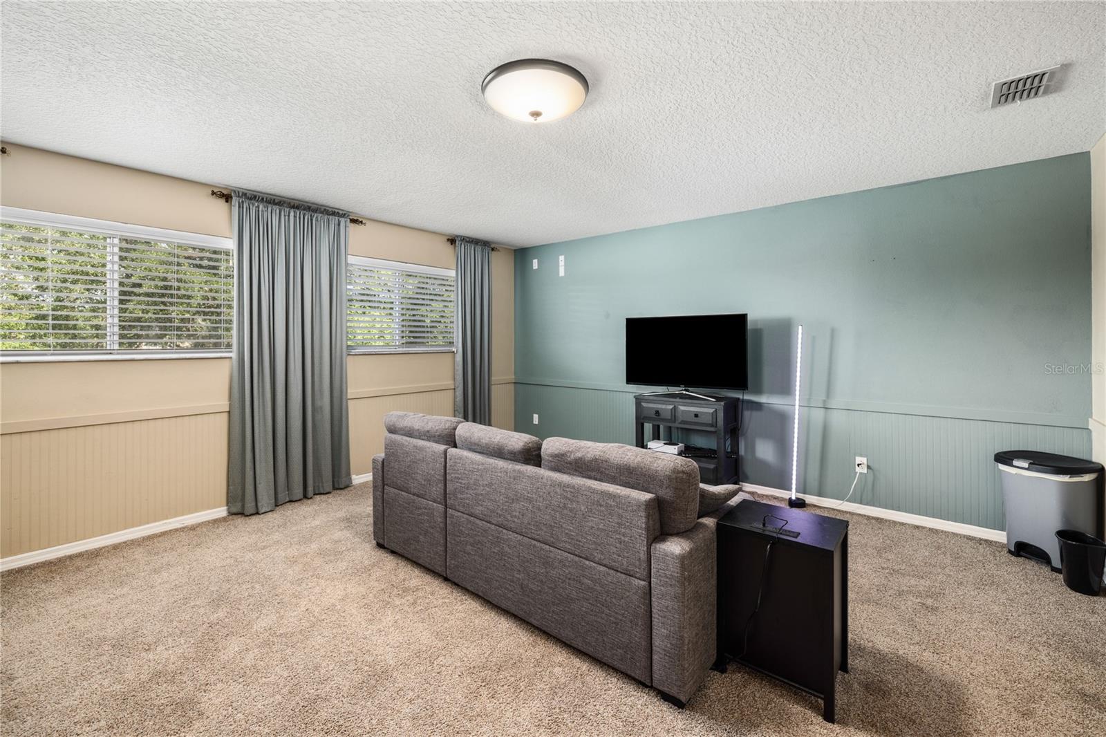 OAK HILL RESERVE PH 2 - Residential
