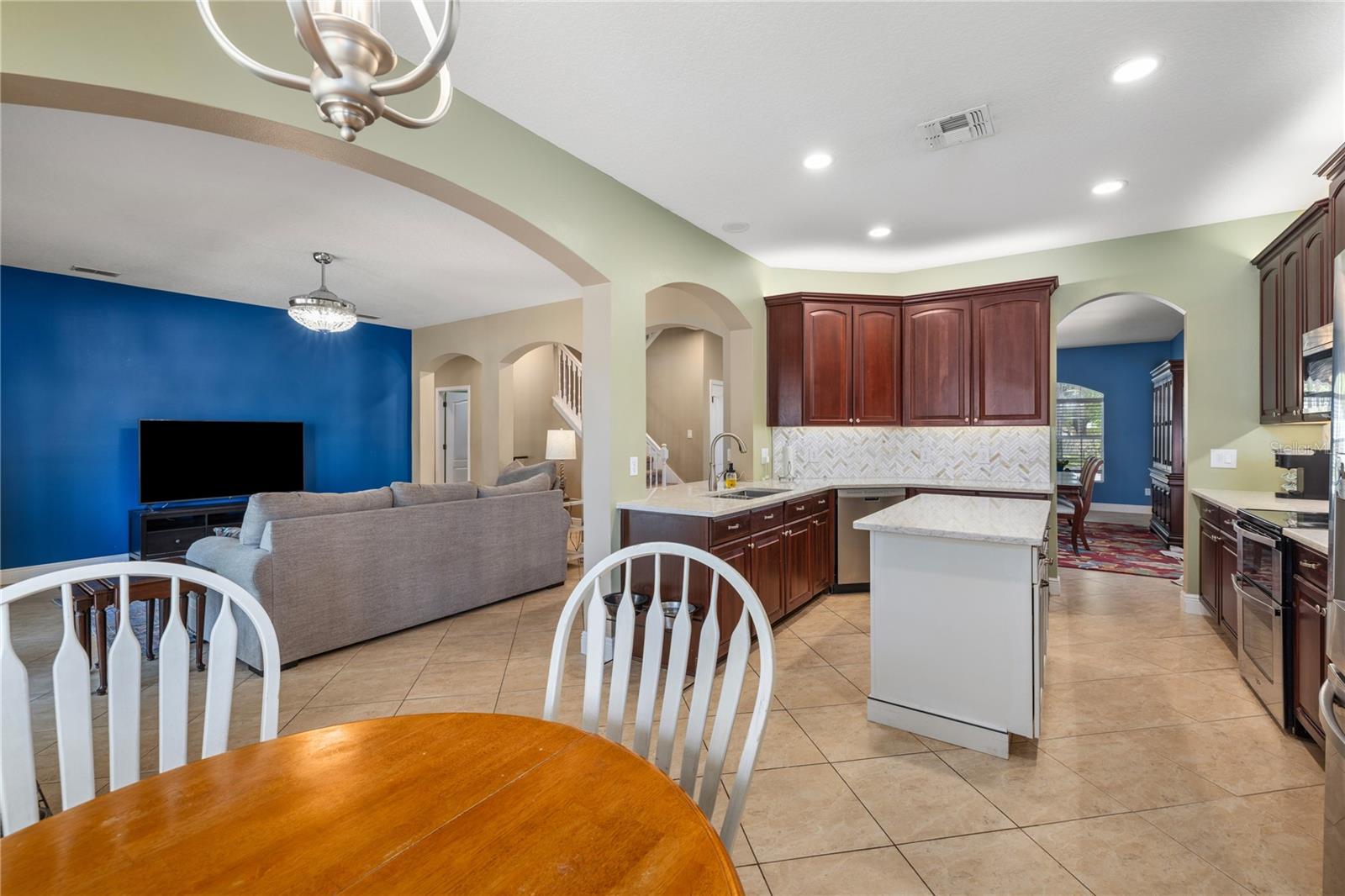 OAK HILL RESERVE PH 2 - Residential