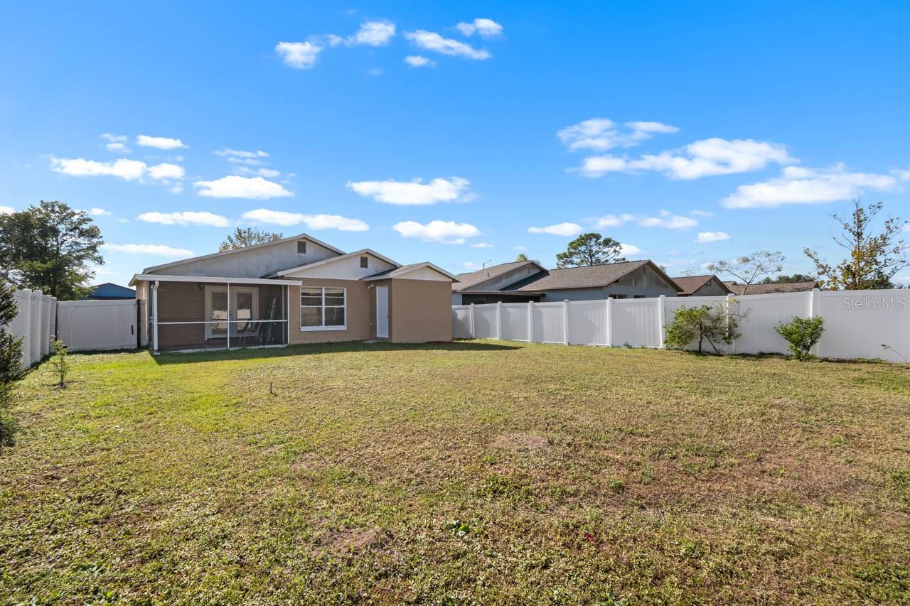 LAKEVIEW VILLAGE SEC L UNIT 01 - Residential Lease