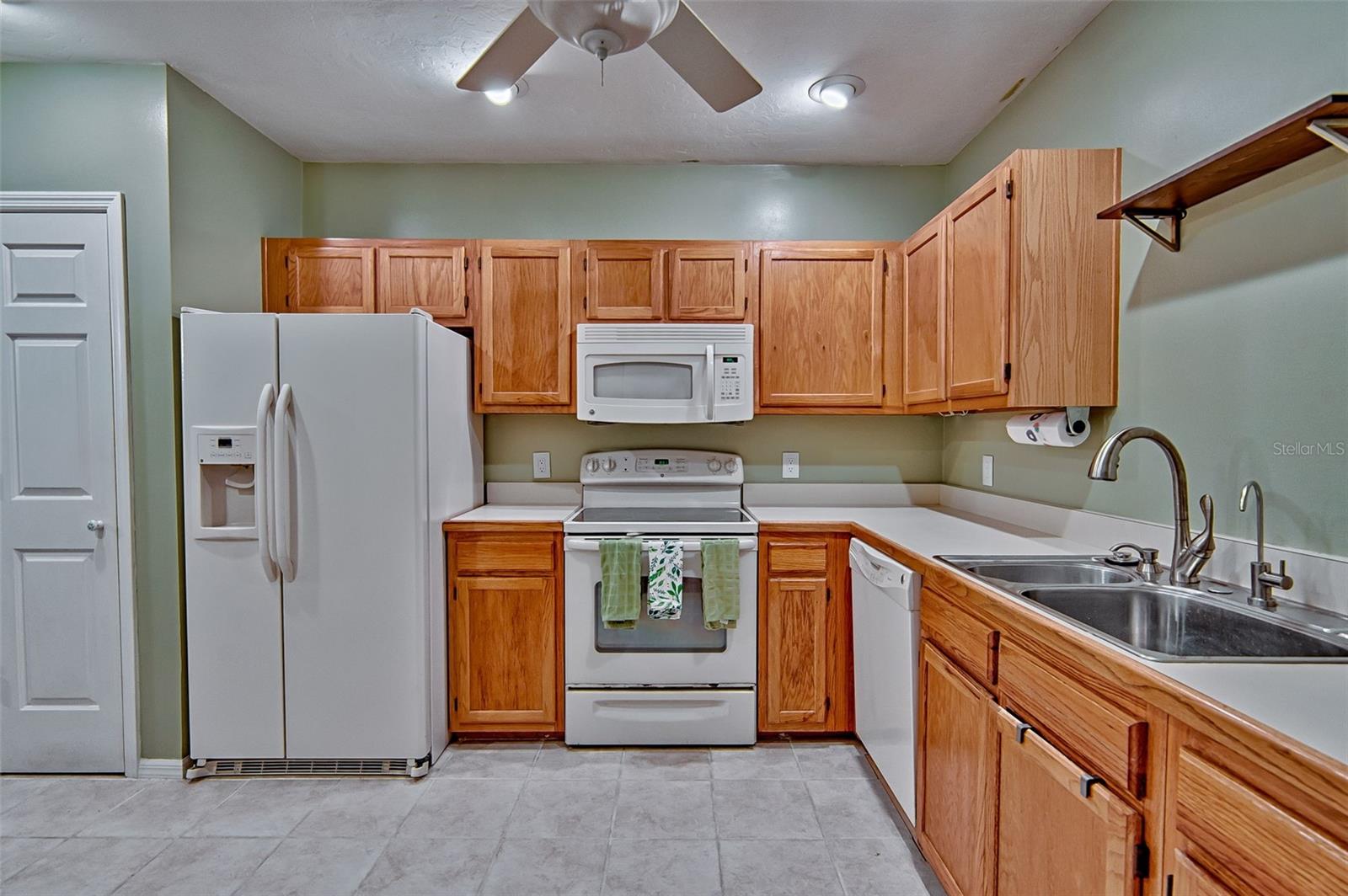 832 NW 42ND TERRACE