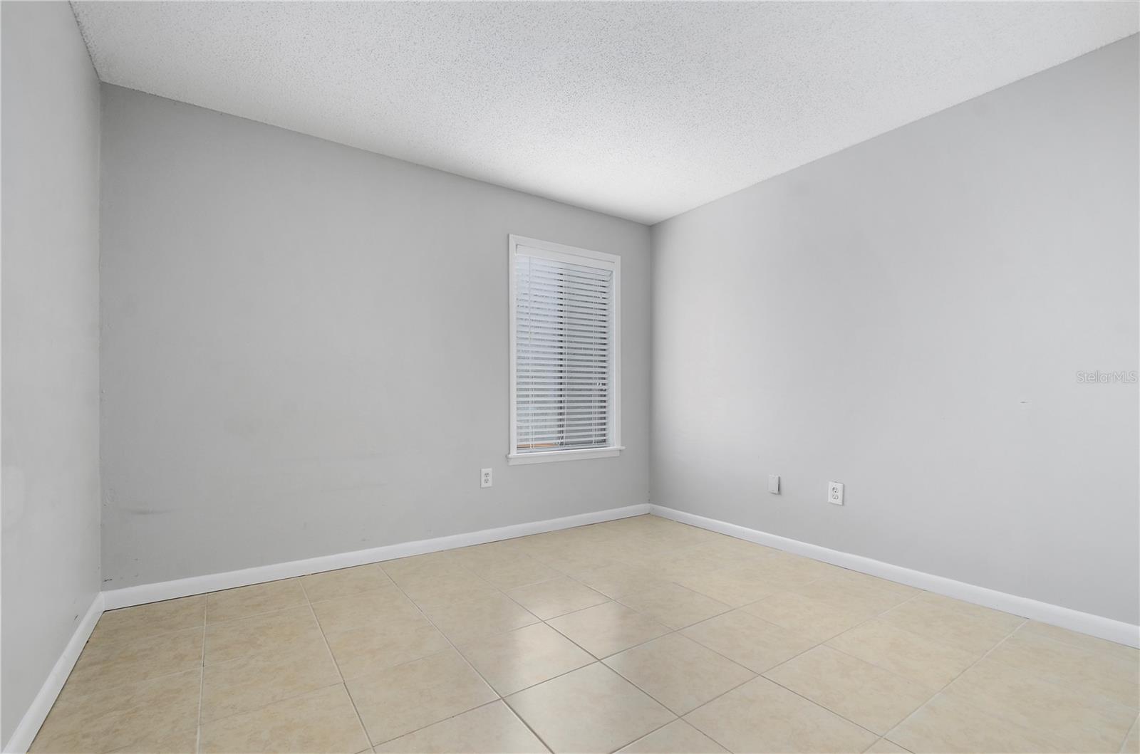 WINDHOVER CONDO - Residential