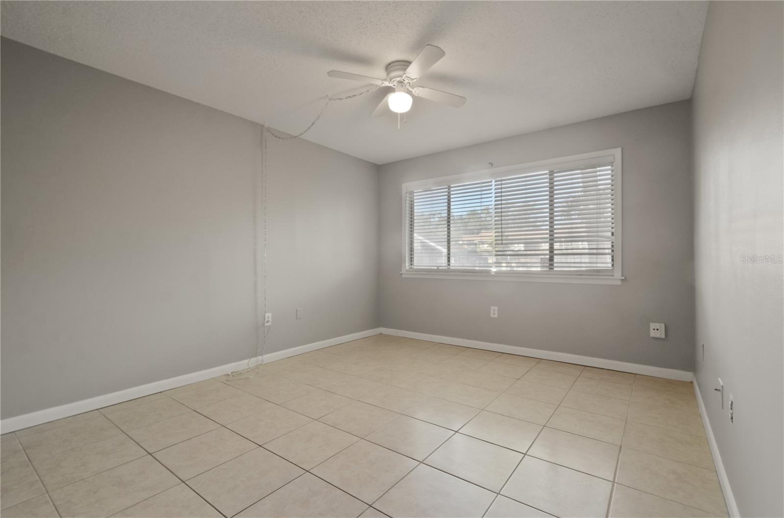 WINDHOVER CONDO - Residential