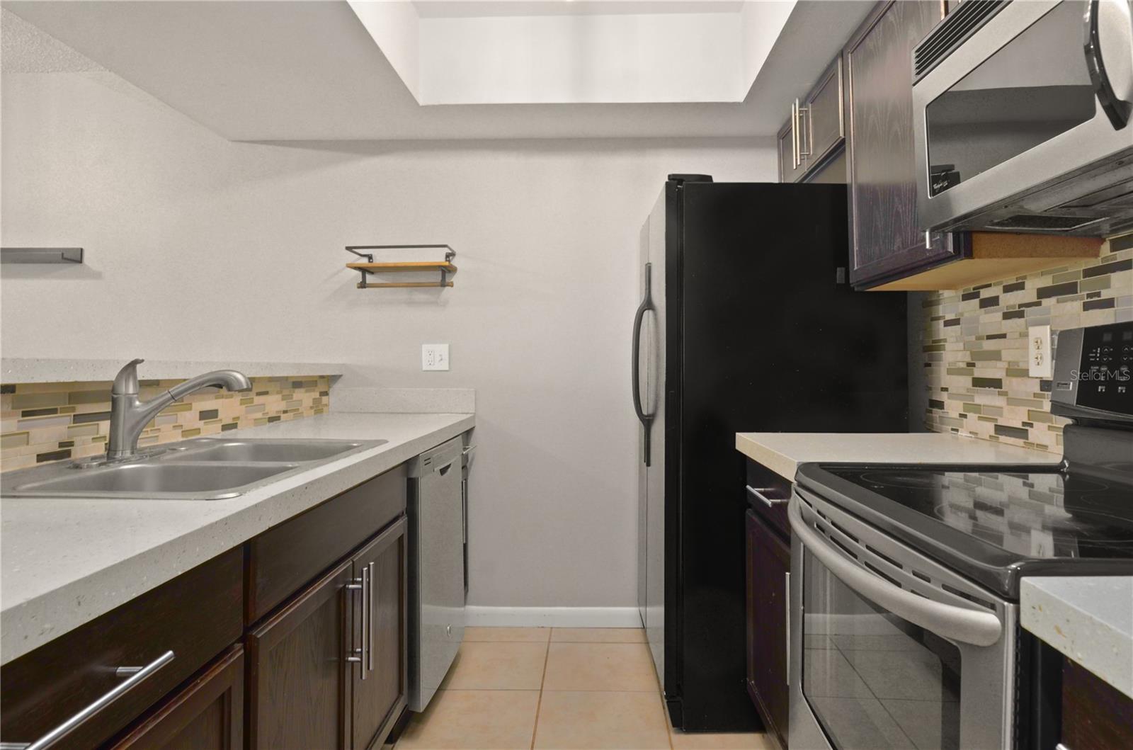 WINDHOVER CONDO - Residential