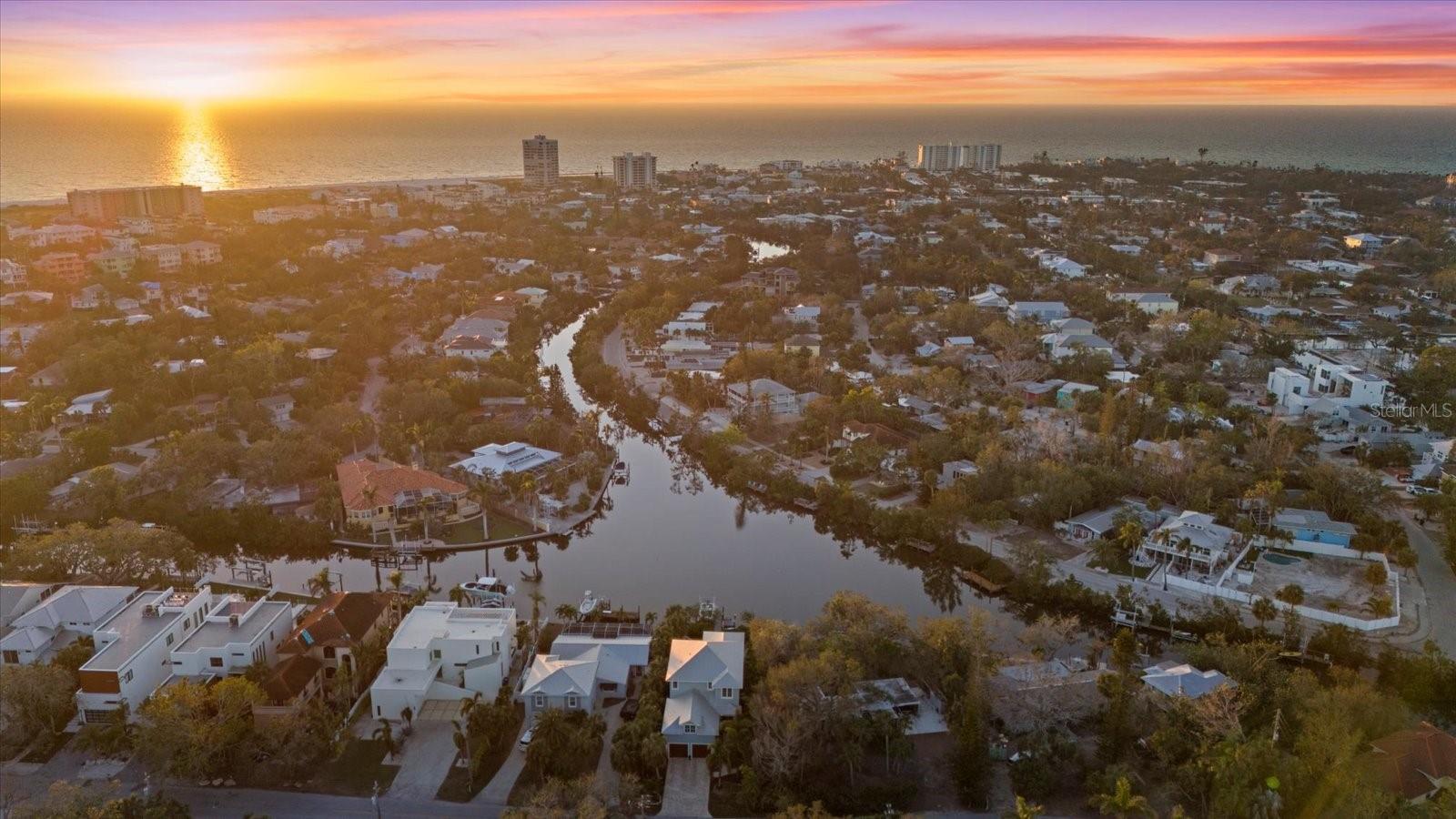 SARASOTA BEACH - Residential