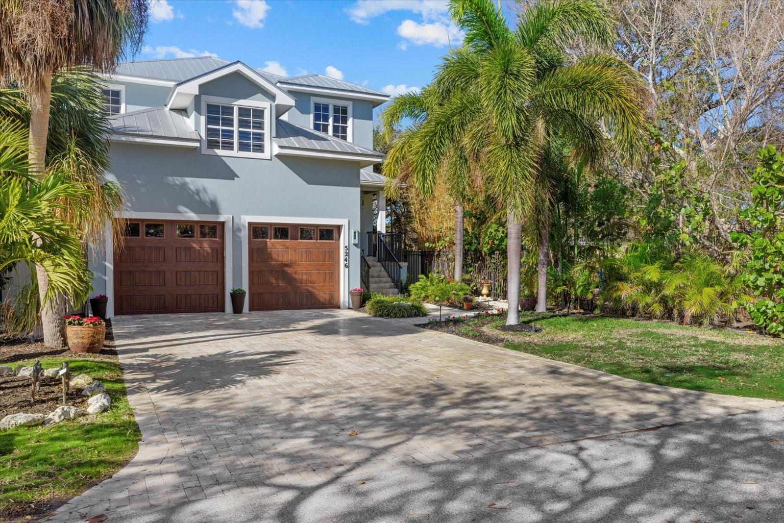 SARASOTA BEACH - Residential