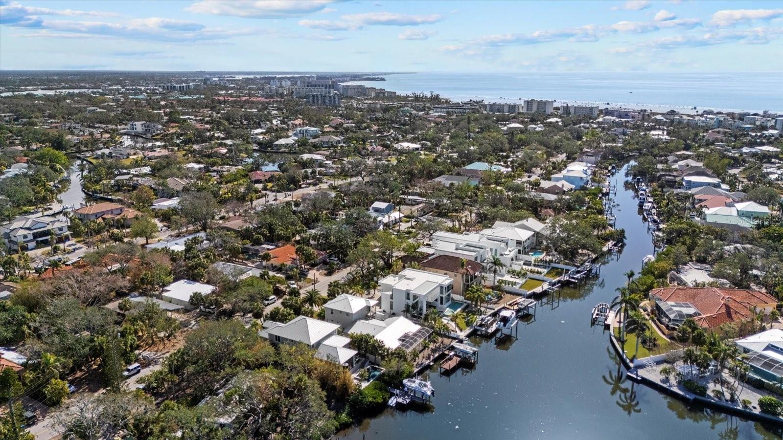 SARASOTA BEACH - Residential