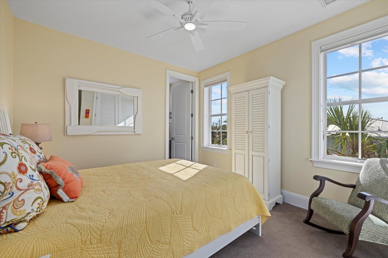 SARASOTA BEACH - Residential