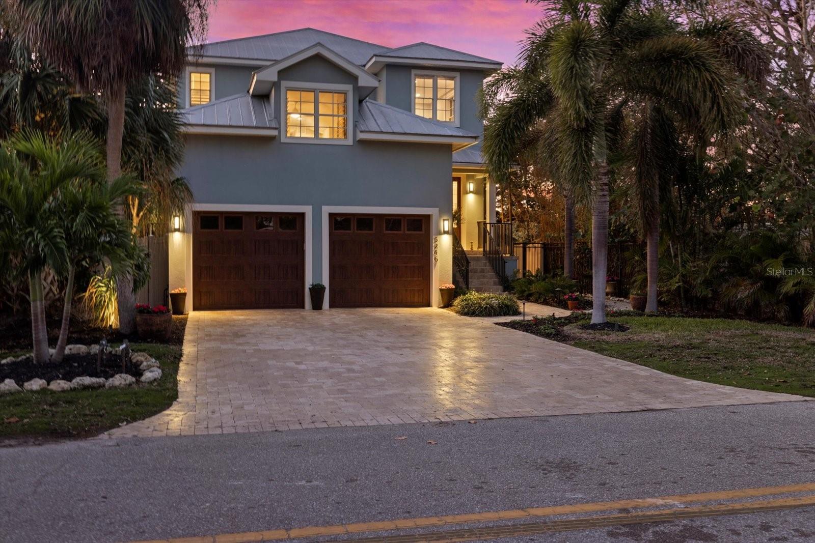 SARASOTA BEACH - Residential