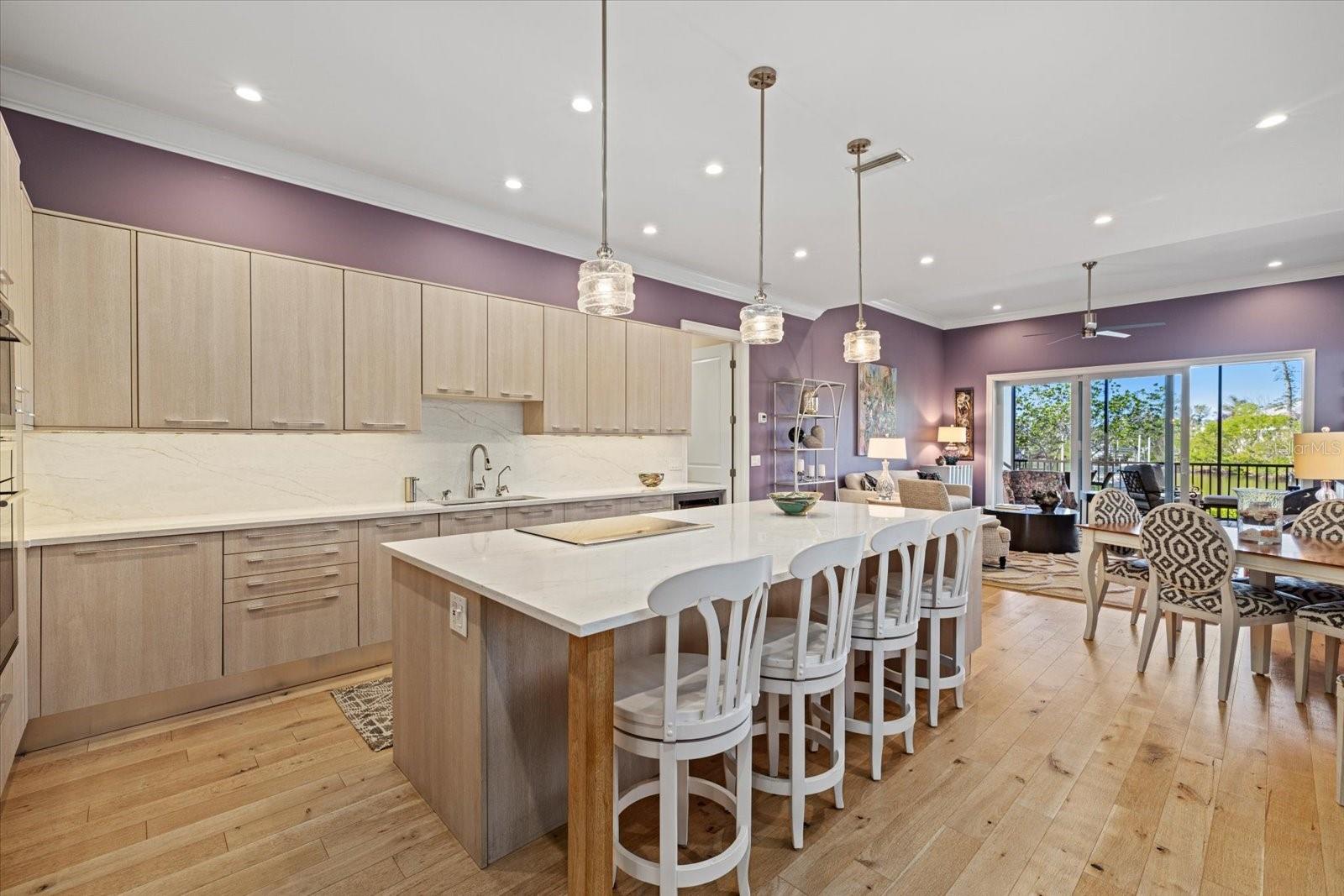 5246 AVENIDA DEL MARE