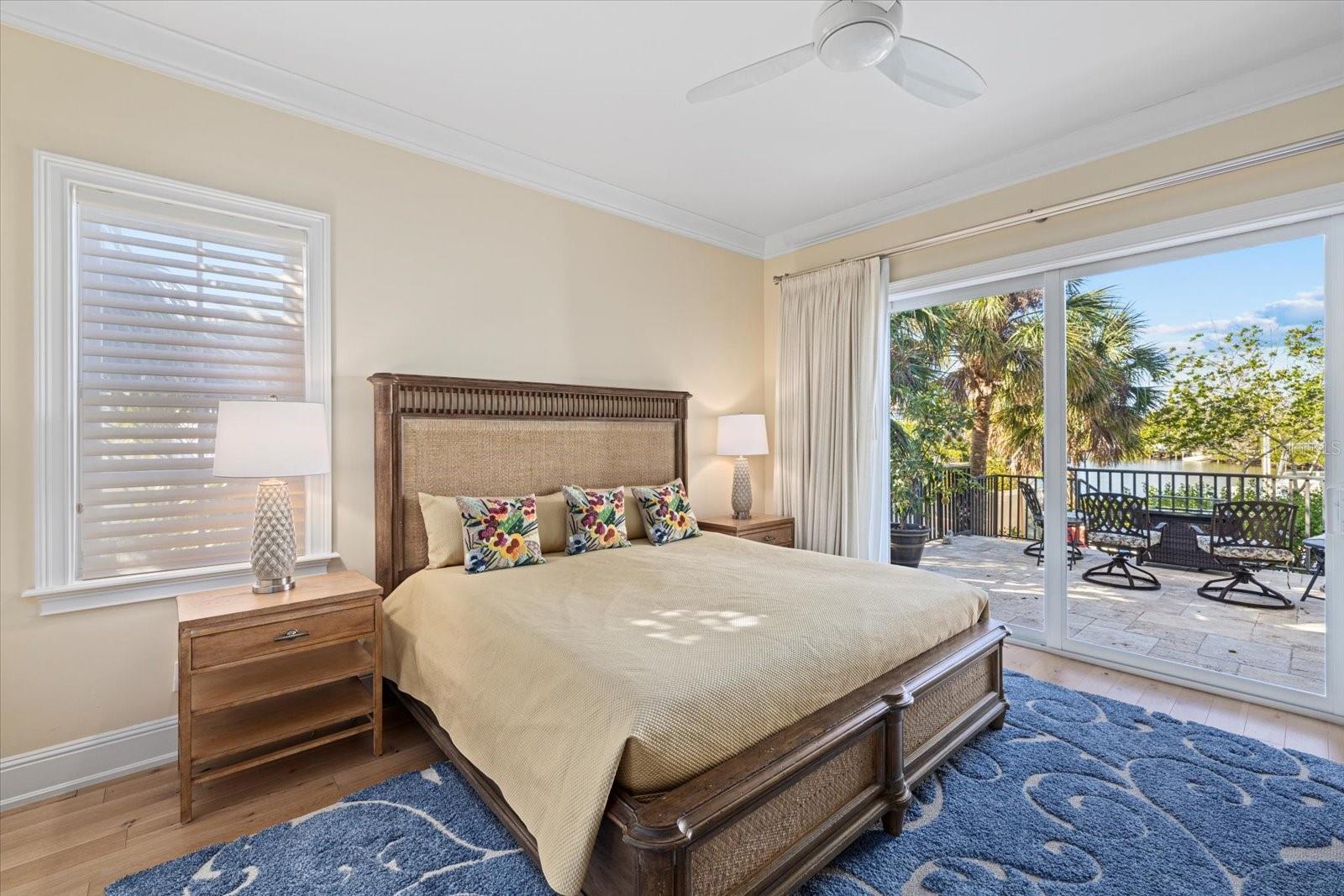 SARASOTA BEACH - Residential