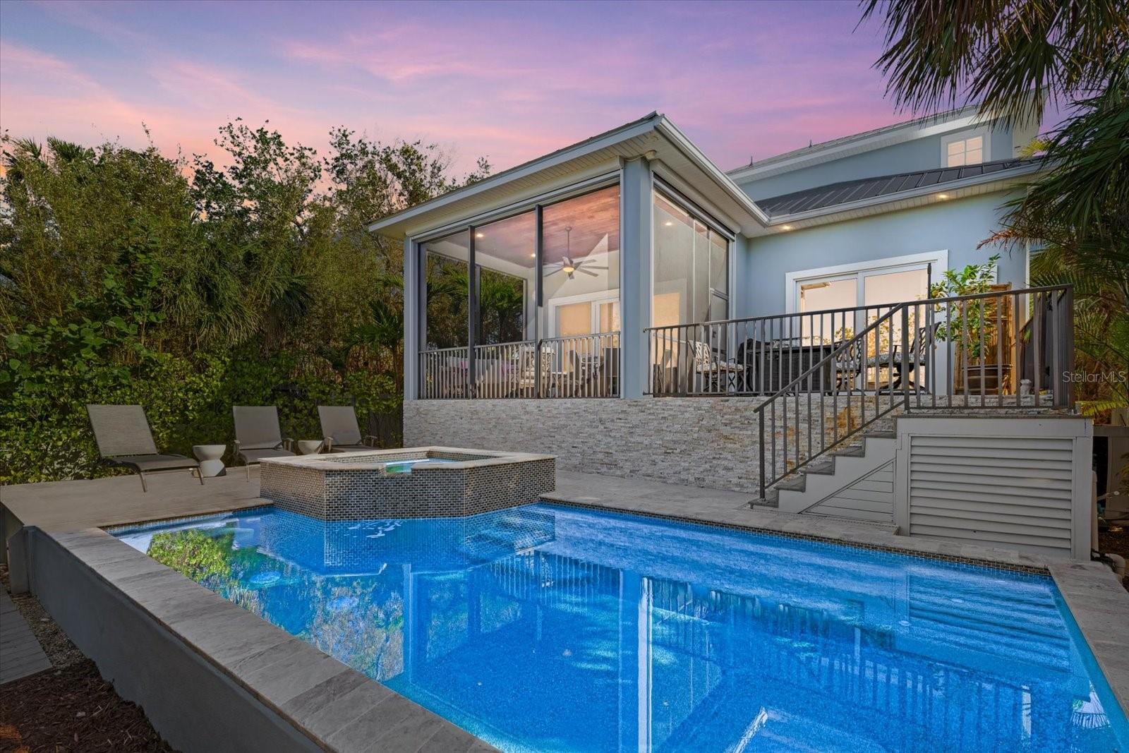 SARASOTA BEACH - Residential